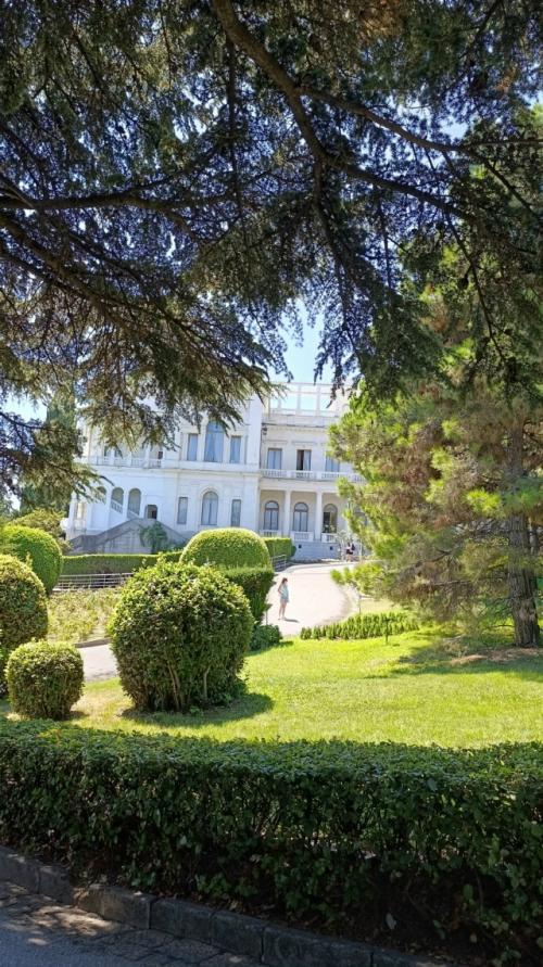 Ливадийский дворец.  Летняя резиденция императорской семьи Романовых. 02