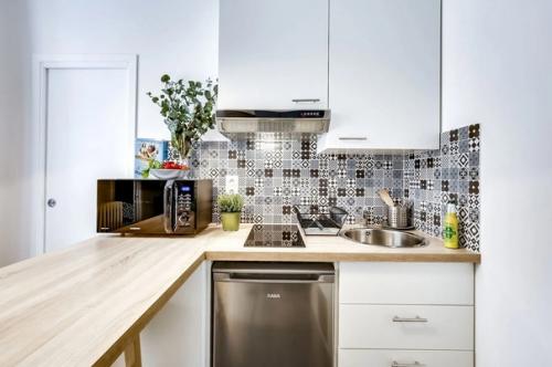 Современный интерьер парижской квартиры площадью всего 20 кв. 07