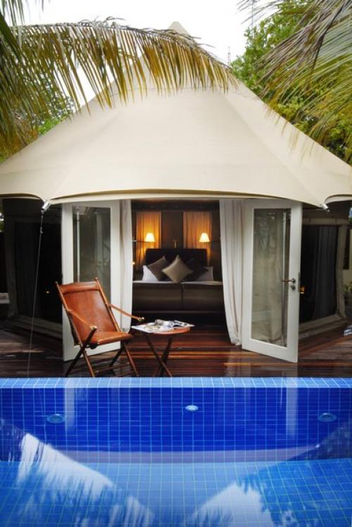 Проживание в палатках в отеле Banyan Tree Madivaru на Мальдивах. 05