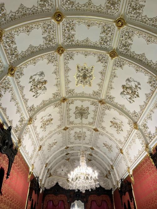 Музей фаберже носит имя известного ювелира - карла фаберже. 06