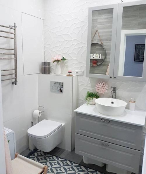 Делимся ванной комнатой. 01