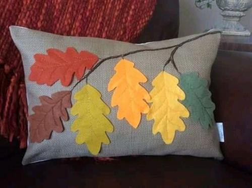 Милая и уютная атмосфера в осенний период особо согревает дарит чувство уюта и защиты. 06