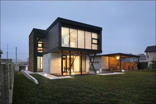 Дом Бадди является частным домом, расположенным в Киеве, Украина. 02