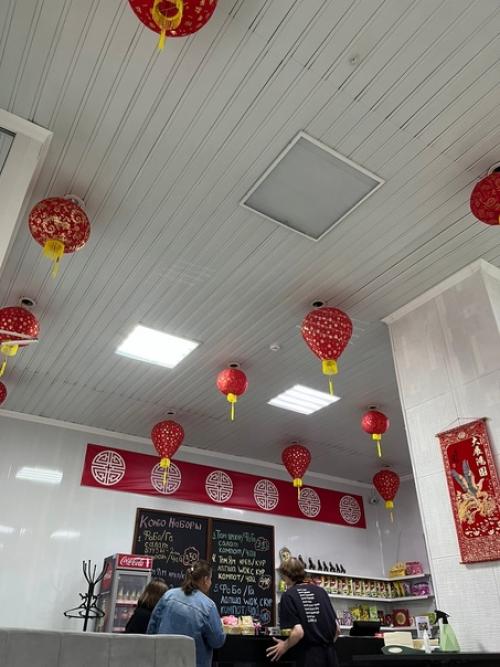 Кафе с китайской, вьетнамской и бурятской кухни Аян на Маркса 70. 01