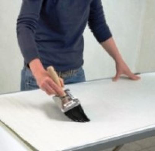 Как правильно поклеить обои на стены своими руками: пошаговая инструкция. 02