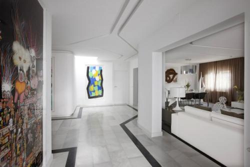 Апартаменты с акцентом на предметах искусства в Мадриде. 04