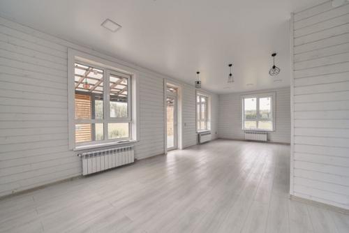 Absolutely White.  Кухня - гостиная в белом цвете. 01