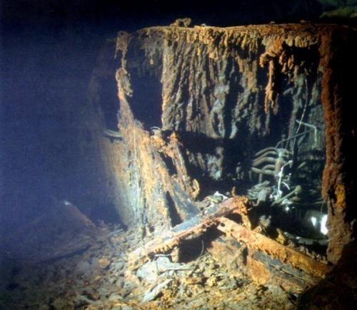 Как разрушалась ванная комната капитана смита? 02