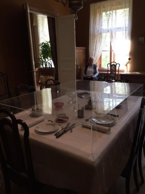 Такой в Санкт-петербурге один. 05