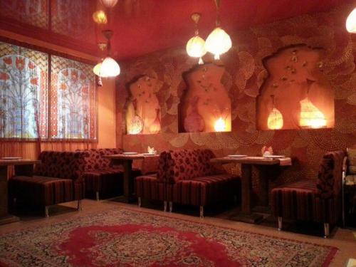 Где можно поесть ночью в Екатеринбурге? 08