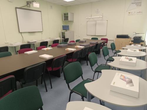 Капитальный ремонт мобу Кемлянская СОШ и мобу ичалковская сош завершился. 08