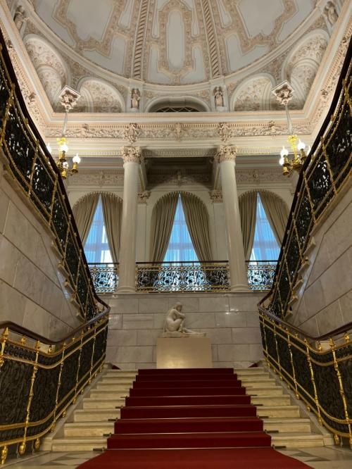 Музей фаберже носит имя известного ювелира - карла фаберже. 08