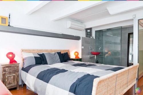 Двухуровневая квартира фотомодели в Милане ч. 2. 03 Двухуровневая квартира фотомодели в Милане ч. 2. 03