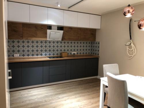 Финишные работы.  Квартира без дизайна проекта делалась. 09