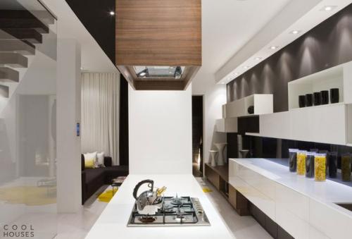 Студия архитектурного дизайна Cecconi Simone разработала проект дизайна интерьера современного дома, расположенного в Торонто, Канада. 02