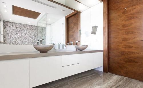 Удивительную виллу построили специалисты компании Nikki B Signature Interiors. 08