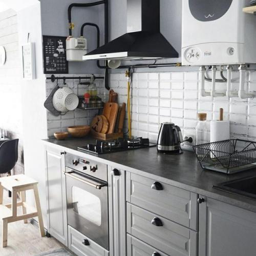 Вот такой уютный интерьер получился. 02