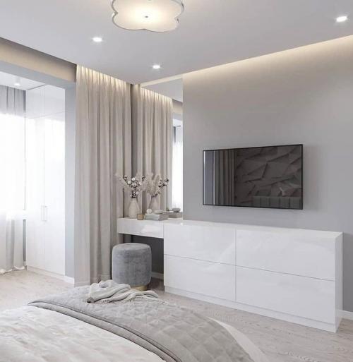 Вариант обустройства спальни в светлых оттенках. 01