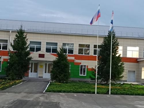 Капитальный ремонт мобу Кемлянская СОШ и мобу ичалковская сош завершился. 02