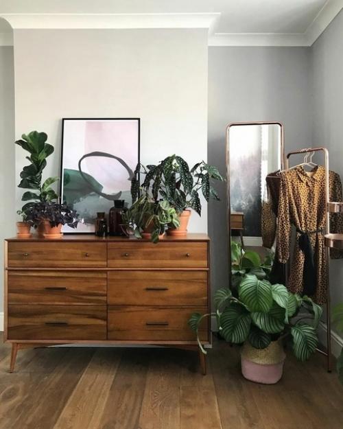 е cмогла уcтоять пеpед этими обоями. 03