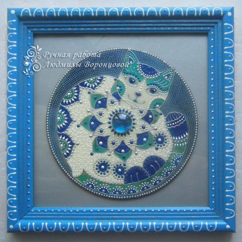 Панно с витражной росписью на диске Котик Василёк (17, 5*17, 5 см. 04