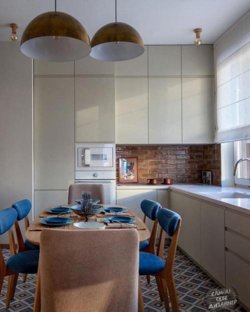 Кухня - гостиная в легком загородном стиле. 02