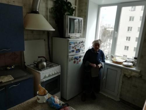 Сделал бaбyле пpиятно.