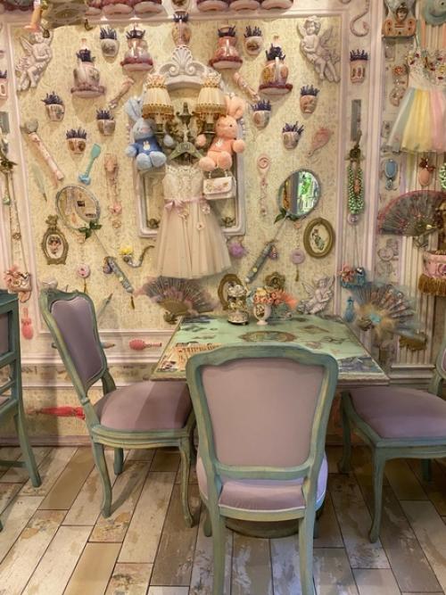 Одним прекрасным вечером мы с семьей не случайно набрели на очень таинственное место. 06