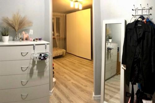 Не много не мало, а почти две недели как дочь переехала в свой дом (больше никакого съемного жилья и чужих хозяев). 03