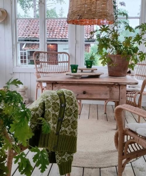 Этот красивый деревенский дом на землях прекрасной Швеции расположился. 06