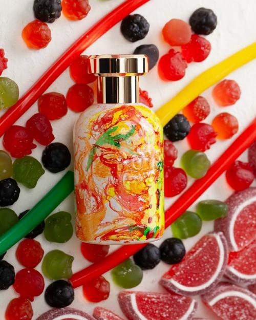 Цвет.  Я его буквально физически чувствую.  