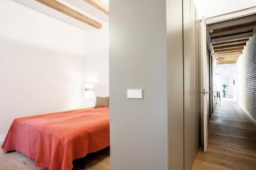 Недостаток интерьера можно легко превратить в достоинство. 01