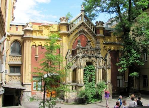 Двор дома кельха. 02 Двор дома кельха. 02