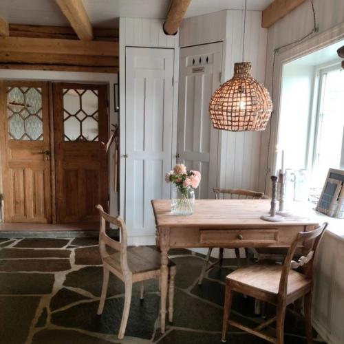 Этот красивый деревенский дом на землях прекрасной Швеции расположился. 03