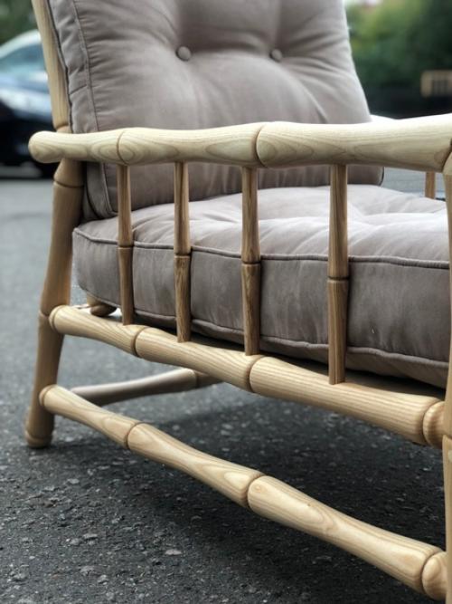 Это кресло я ровно неделю делал. 04