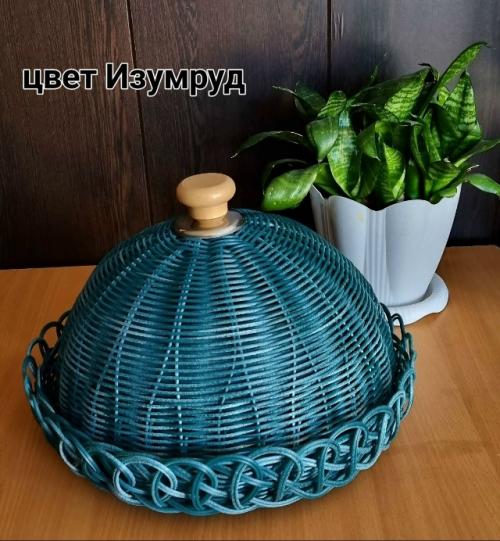 Плетеная хлебница из ротанга - уют и стиль.