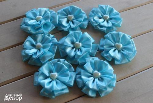 Красивые бантики из атласных лент?