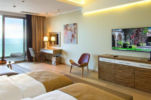 Новый отель Утесов открыт в Анапе. 04