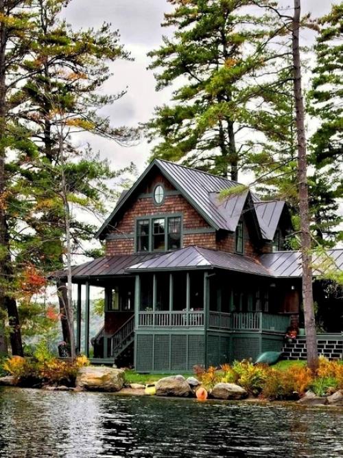 Великолепный дом у озера. 01