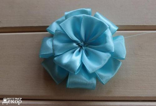 Красивые бантики из атласных лент? 08