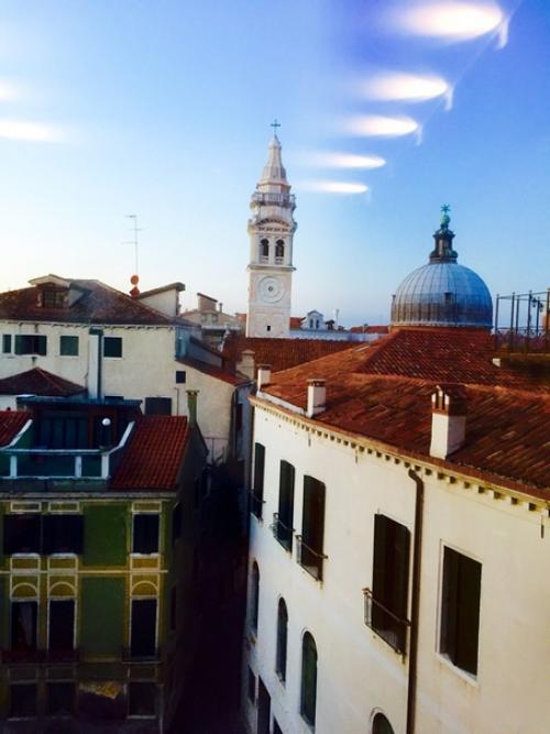 Теряется Венеция в стихах, дробятся в отраженьях впечатленья. 06 Теряется Венеция в стихах, дробятся в отраженьях впечатленья. 06