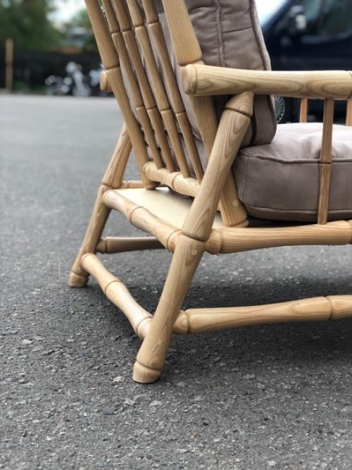 Это кресло я ровно неделю делал. 06