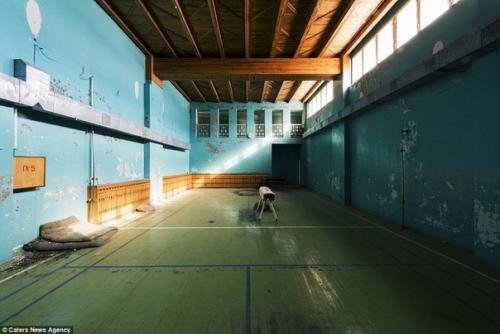 Тайна заброшенного поселка посреди северного ледовитого океана. 01