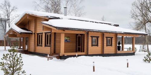 Баня из клееного бруса по проекту Волга от компании Holz House. 01