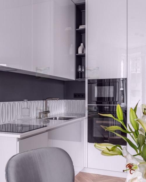 Создание интерьера в монохромной палитре может придать вашей квартире стильный, сдержанный и современный вид. 01