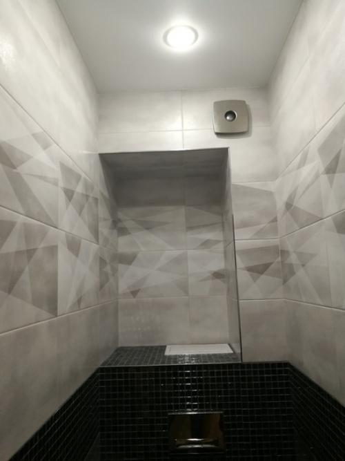 Сделали ремонт в ванной и туалете, получилось круто! 01