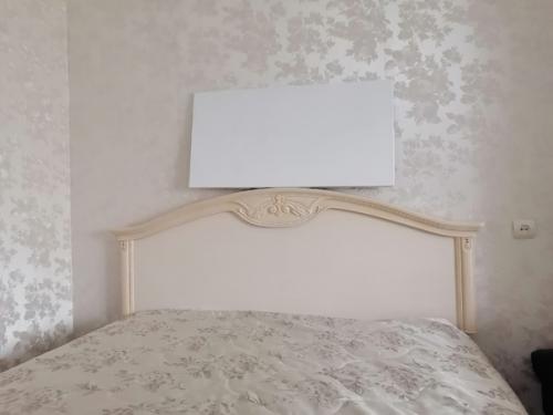 Написала большую интерьерную картину (50 х 100 см) писала под светлый интерьер. 02