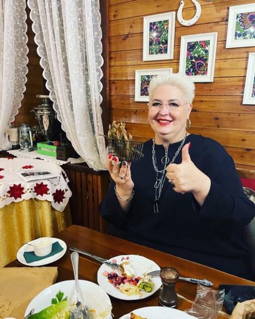 Гуляли и неожиданно попали в очень интересный ресторанчик Подкованазывается. 01