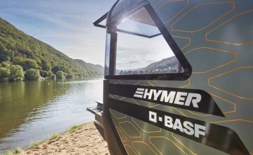 Кровать под крышей и панорамные окна - вот автодом будущего. 08