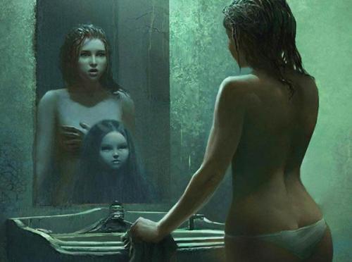 Почему нельзя спать у зеркала? 
